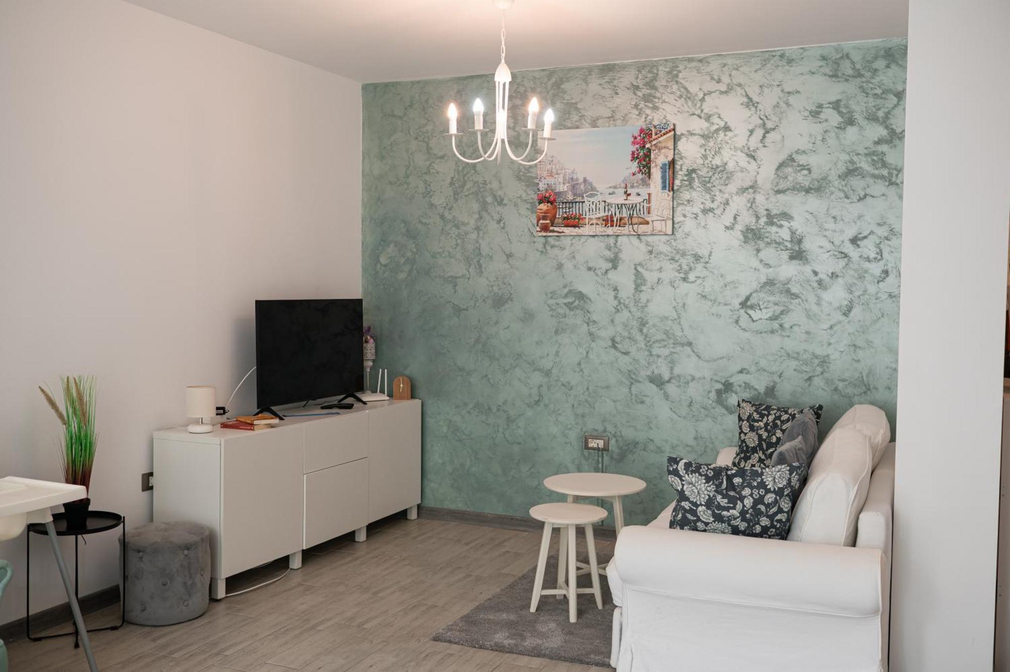 Sara Blu Apartment Spa And Pool Beach Resort 마마이아 외부 사진